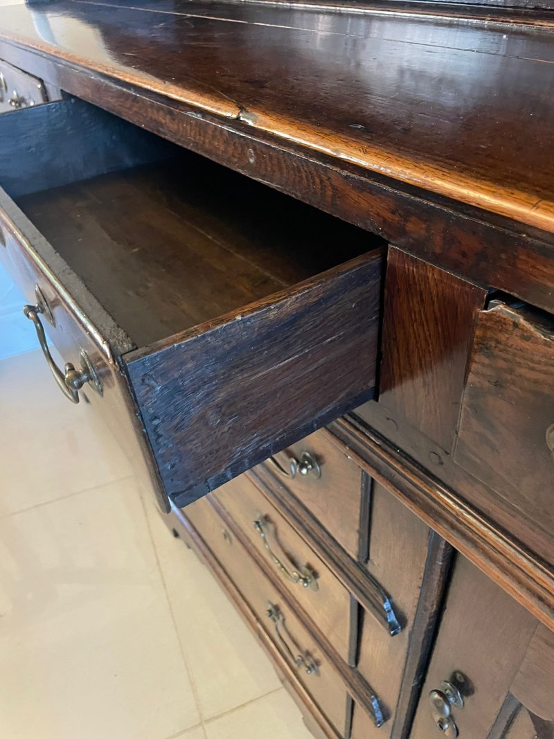 Antique George III Outstanding Quality Oak Welsh Dresser and Original Plate Rack - Image 10